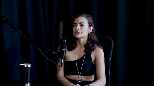 A mãe descobriu a sua orgia, ainda não gravou com travesti, decidiu parar pra se curar, e foi chamada de “atriz pornô evangélica” – Kamilla Werneck (SHEER/RED)