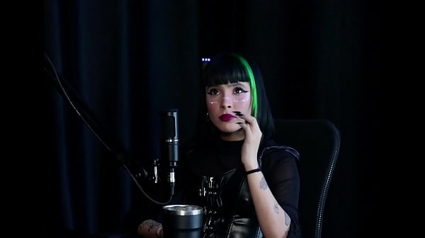 Deu conselho para as pessoas sobre relacionamento e quer um aberto – Carol RHCP (SHEER/RED)