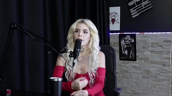 Entrou na prostituição por querer dar pra todo mundo, foi demitida por transar no salão da pastora e falou dos seus relacionamentos – Kyra Sex (SHEER/RED)