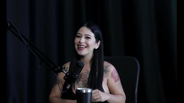 Gosta de novinho, uniu os conteúdos com seus estudos, pediram pra ela mostrar a buceta e o cu, nunca foi para casa de swing e tem uma pessoa especial – Luuh Barbosa (SHEER/RED)