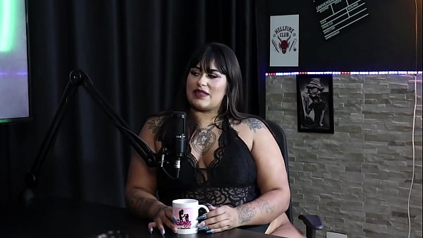 Gozou no anal porque gosta de dar o cu, quer realizar uma DP e Gang Bang, e quando fez… – Gio Morena GG (SHEER/RED)