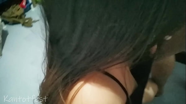 Nagpapamasahe si Manager sa Bahay Nya Habang Wala ang Kanyang Wife na Nauwi sa Blowjob
